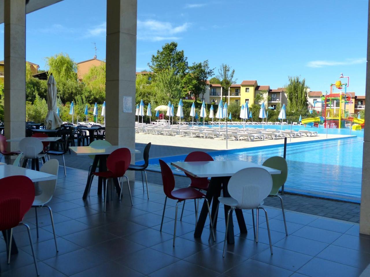 Belvedere Village Castelnuovo del Garda Esterno foto